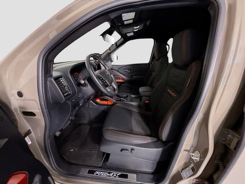 Used 2023 Nissan Frontier PRO-4X w/ Tow Package AWD/4WD image 19