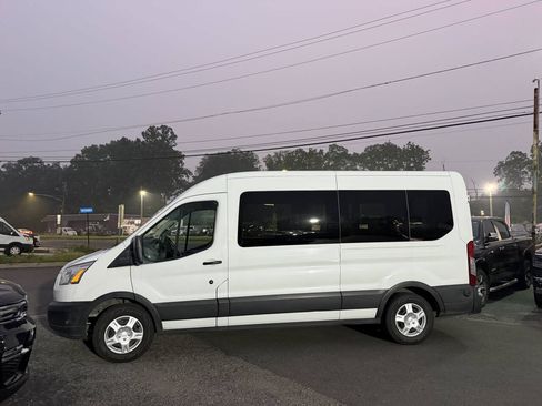 Used 2019 Ford Transit 350 XLT RWD image 1