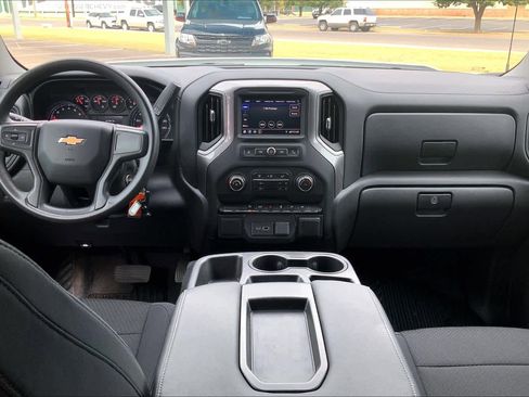 Used 2021 Chevrolet Silverado 1500 Custom RWD image 16