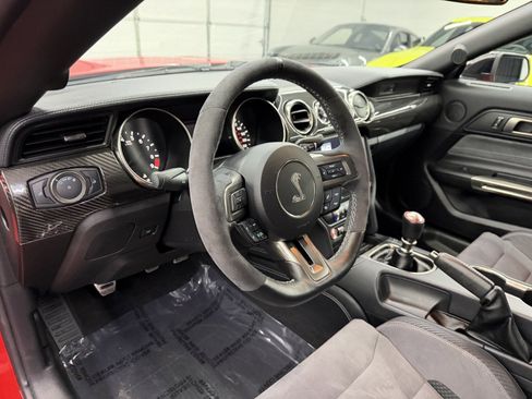Used 2020 Ford Mustang Shelby GT350 w/ Technology Package image 17