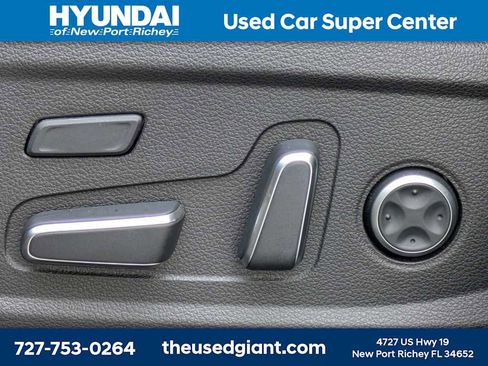Certified 2022 Hyundai Santa Fe Calligraphy image 26