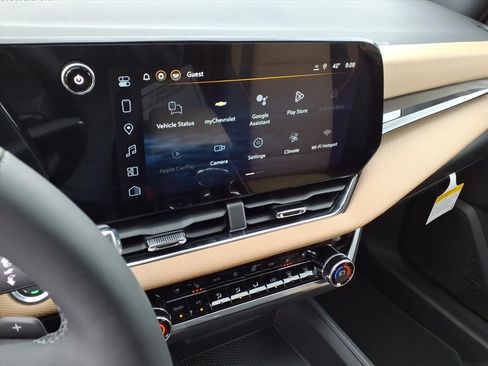 New 2026 Chevrolet Equinox ACTIV image 13