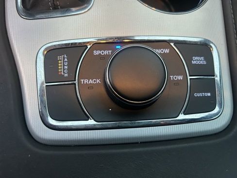 Used 2021 Jeep Grand Cherokee SRT image 22