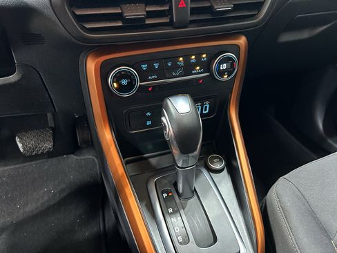 Used 2021 Ford EcoSport SE w/ SE Convenience Package image 18