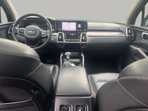 Used 2023 Kia Sorento S w/ Panoramic Sunroof Package FWD image 31