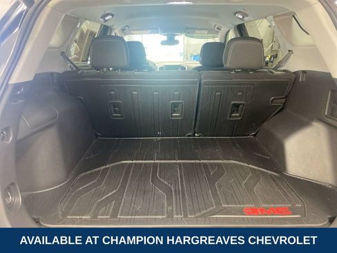 Used 2023 GMC Terrain SLE w/ Driver Convenience Package AWD/4WD image 34