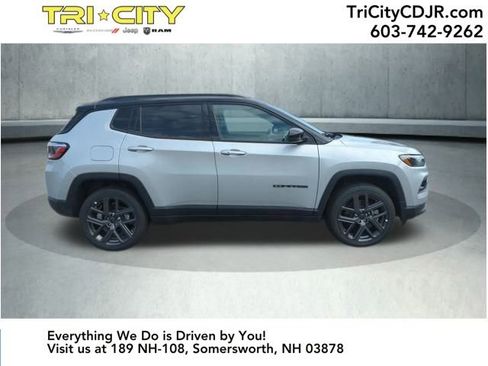 New 2025 Jeep Compass Limited w/ Sun & Sound Group image 6