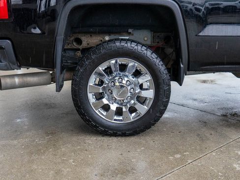 Used 2016 GMC Sierra 2500 Denali w/ Duramax Plus Package image 34