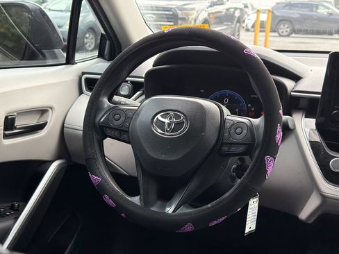 Used 2026 Toyota Corolla Cross L FWD image 24