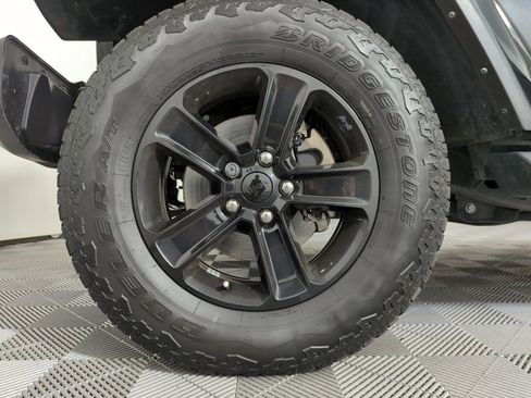 Used 2023 Jeep Wrangler Altitude image 21