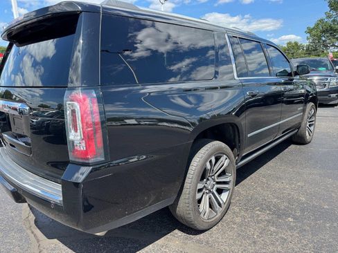 Used 2020 GMC Yukon XL Denali w/ Denali Ultimate Package AWD/4WD image 11