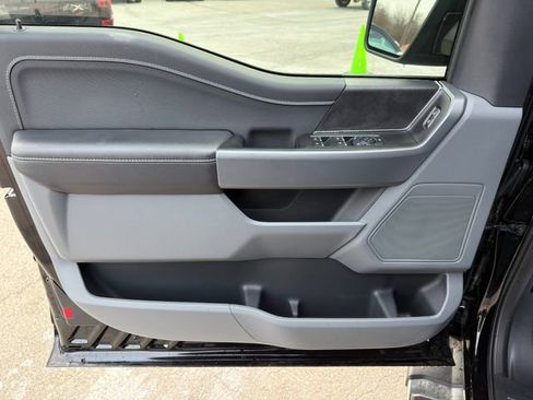 Used 2025 Ford F150 XLT w/ Equipment Group 301A Standard image 17