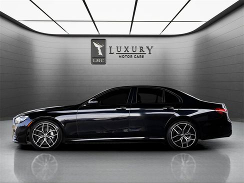 Used 2021 Mercedes-Benz E 350 Sedan w/ Premium Package image 9