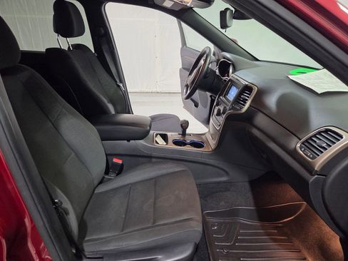 Used 2014 Jeep Grand Cherokee Laredo w/ Quick Order Package 23E image 12