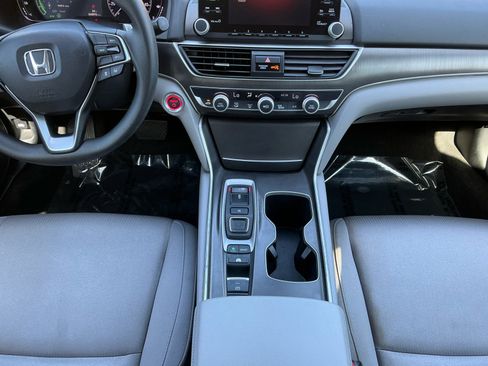 Used 2019 Honda Accord image 10
