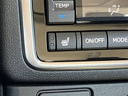 New 2025 Subaru Ascent Limited image 38