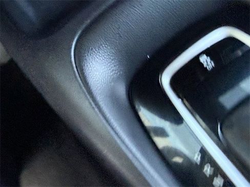 Used 2024 Toyota Corolla LE image 21