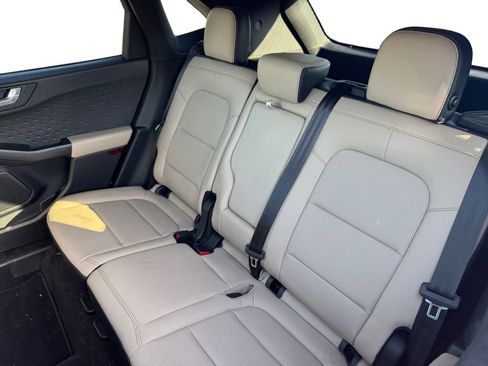 Used 2020 Ford Escape SEL FWD image 13