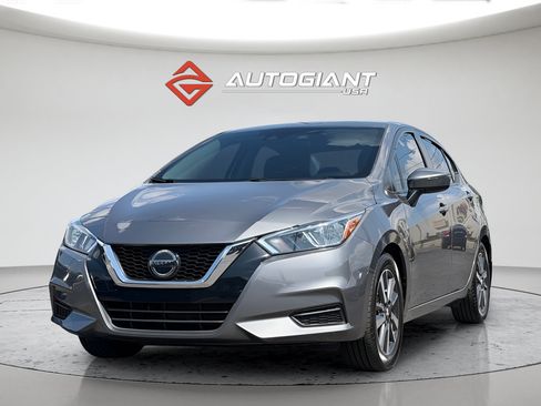 Used 2021 Nissan Versa SV FWD image 12