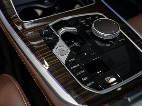 Used 2024 BMW X5 xDrive40i w/ Premium Package image 25