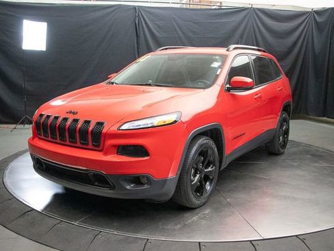 Used 2018 Jeep Cherokee Limited w/ High Altitude Package image 6