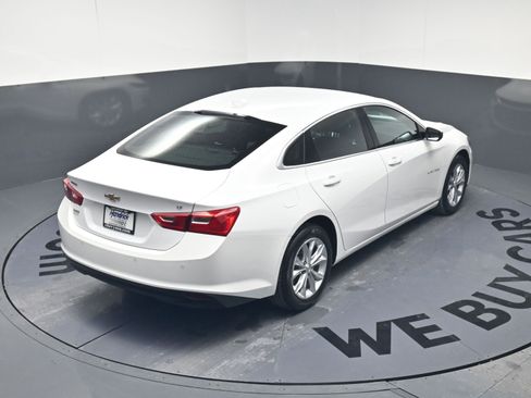 Certified 2025 Chevrolet Malibu LT image 35