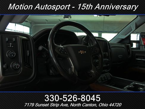 Used 2018 Chevrolet Silverado 2500 High Country w/ Duramax Plus Package AWD/4WD image 13