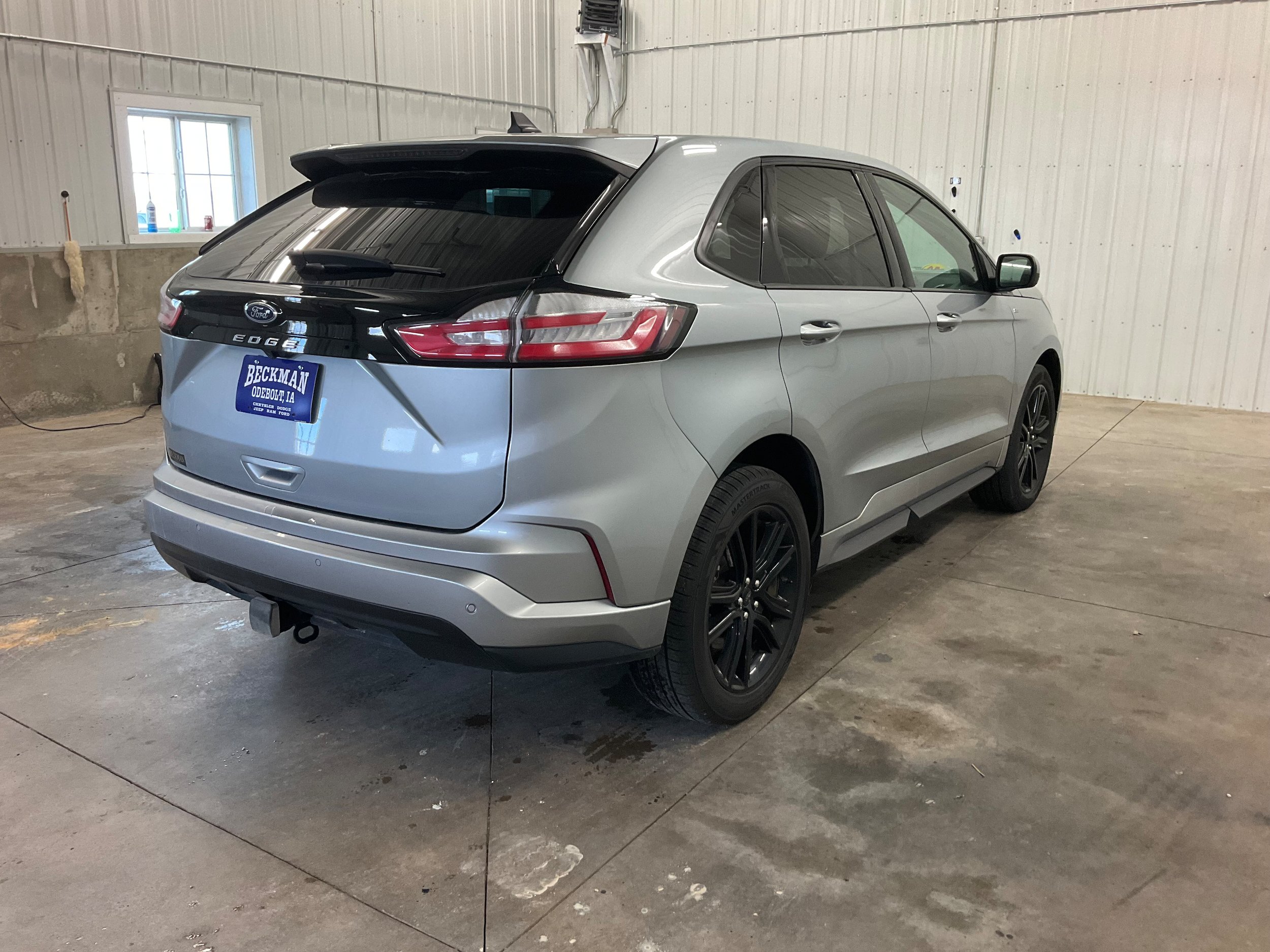 Used 2024 Ford Edge ST-Line w/ Class II Trailer Tow Package AWD/4WD image 5