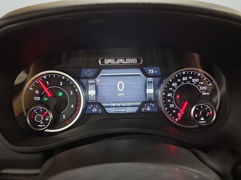 New 2026 RAM 2500 Big Horn AWD/4WD image 18