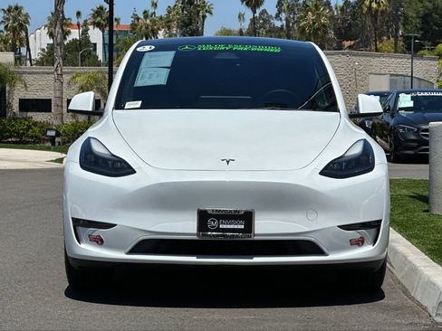 Used 2023 Tesla Model Y Long Range AWD/4WD image 8