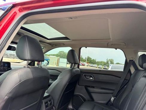 Used 2021 Nissan Rogue SL w/ Premium Package AWD/4WD image 11