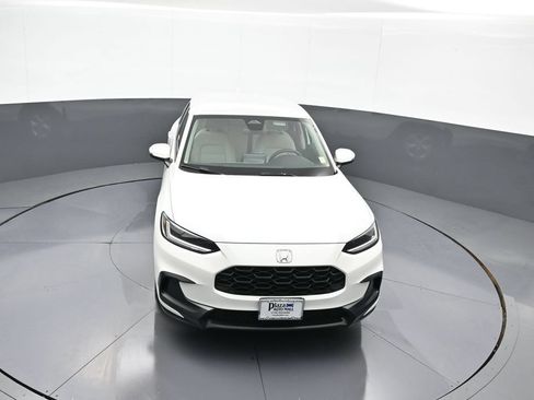 Certified 2025 Honda HR-V LX image 33