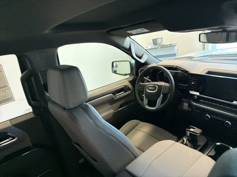 New 2026 GMC Sierra 1500 SLT w/ SLT Premium Package AWD/4WD image 27