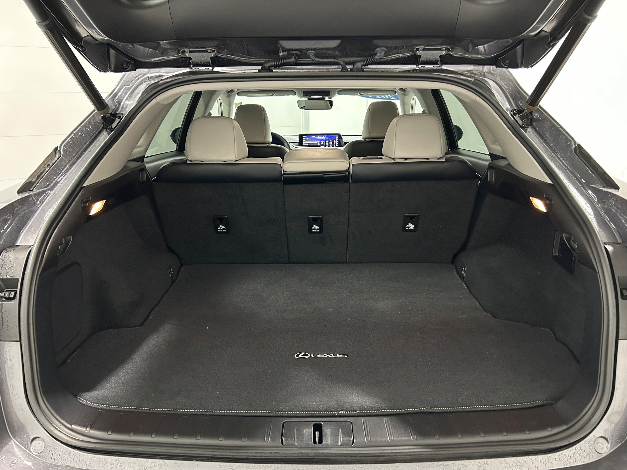 Used 2019 Lexus RX 350 AWD w/ Navigation Package image 36