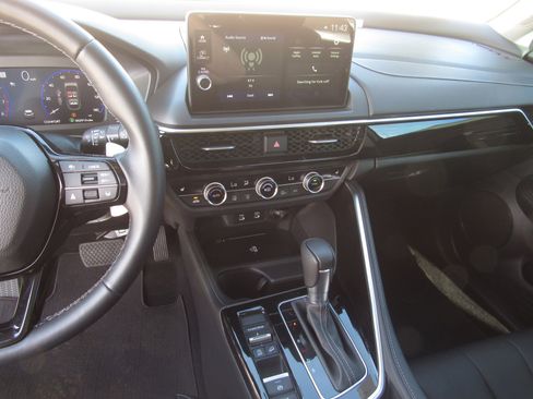 Used 2025 Acura ADX FWD image 20