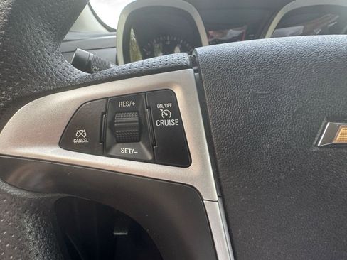 Used 2016 Chevrolet Equinox LT FWD image 18
