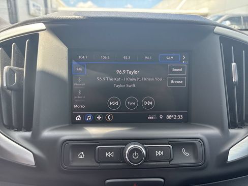 Used 2021 GMC Terrain SLE FWD image 12