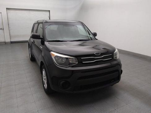 Used 2019 Kia Soul FWD image 14