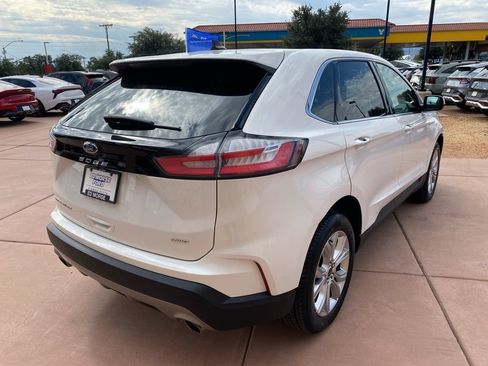 Used 2023 Ford Edge Titanium AWD/4WD image 10