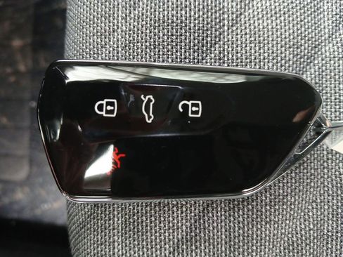 New 2026 Volkswagen Tiguan S image 27