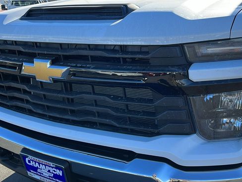 New 2025 Chevrolet Silverado 2500 W/T w/ WT Convenience Package image 9