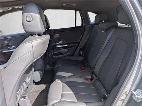 Used 2026 Mercedes-Benz GLA 250 image 13