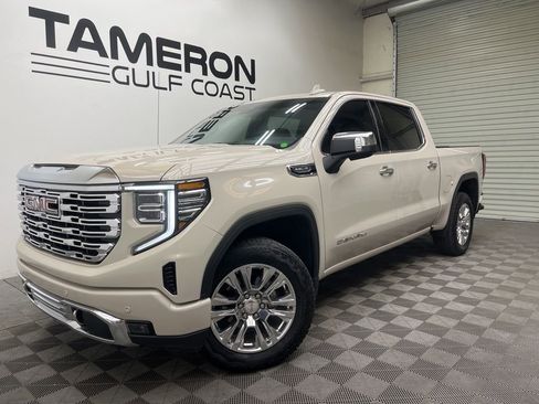 Used 2026 GMC Sierra 1500 Denali w/ Technology Package AWD/4WD image 2
