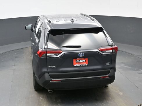 Used 2022 Toyota RAV4 XLE w/ Convenience Package image 41