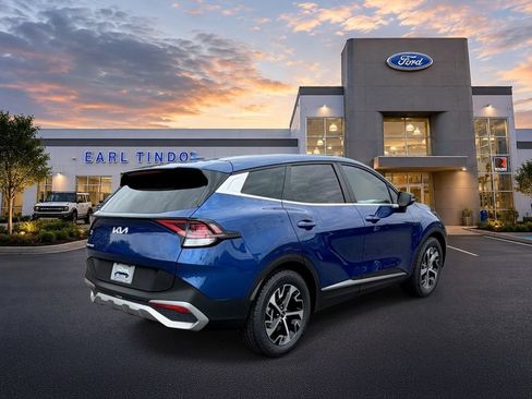 Used 2023 Kia Sportage EX FWD image 7