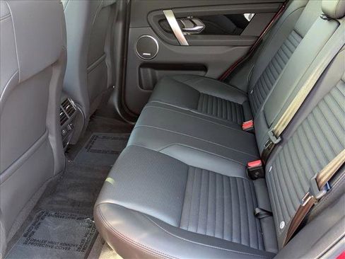 Certified 2025 Land Rover Discovery Sport S image 20