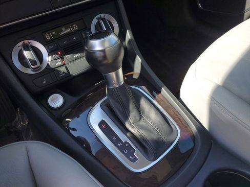 Used 2015 Audi Q3 2.0T Prestige w/ Prestige Package image 25