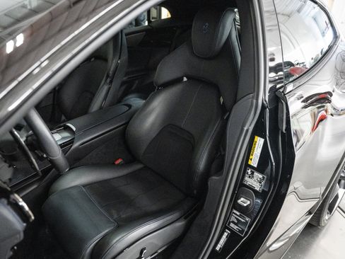 Used 2024 Ferrari Purosangue image 26