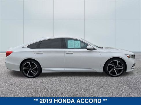 Used 2019 Honda Accord Sport image 6