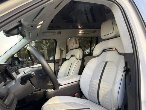 Used 2023 Rivian R1S Adventure AWD/4WD image 6